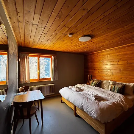 Familiehotel La Randulina Han/Misafirhane