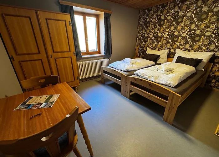 Familiehotel La Randulina بيت ريفي