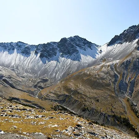 Familiehotel La Randulina Estalagem Ramosch